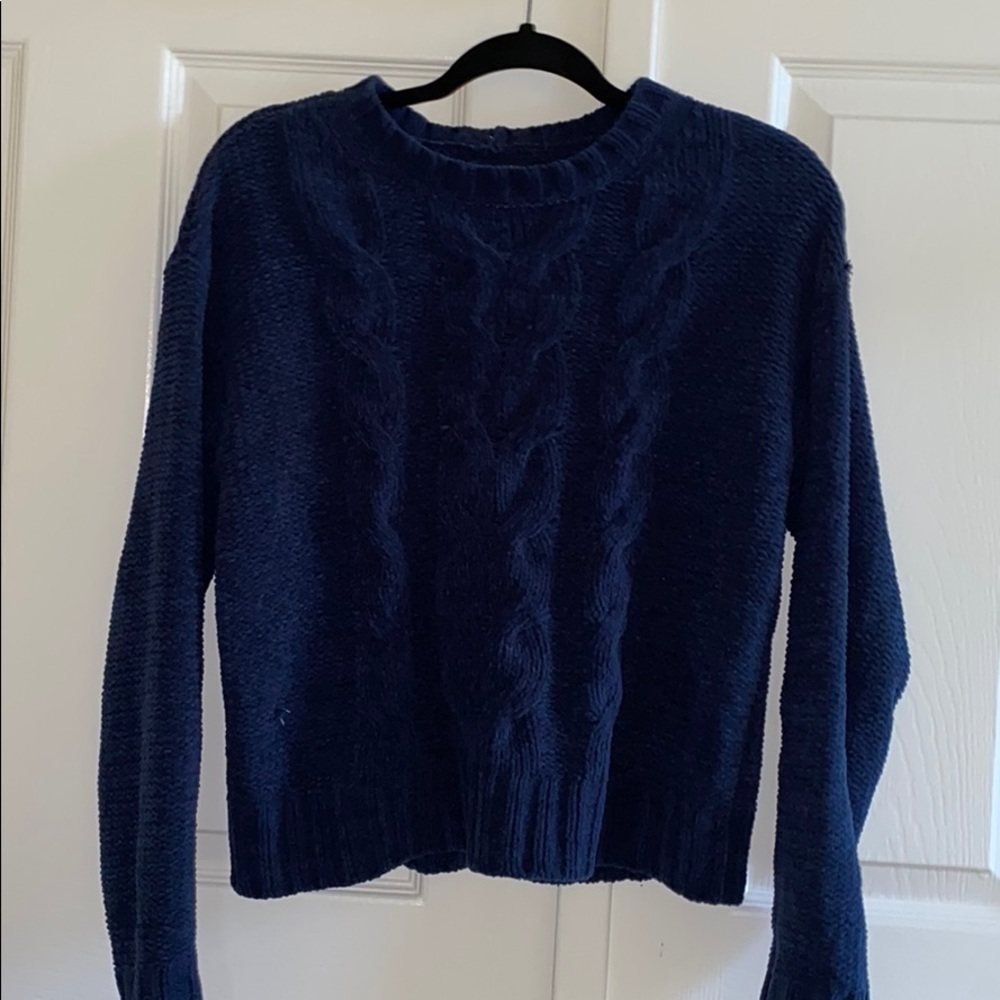 NWOT AEO Navy Super Soft Cozy Knit Sweater